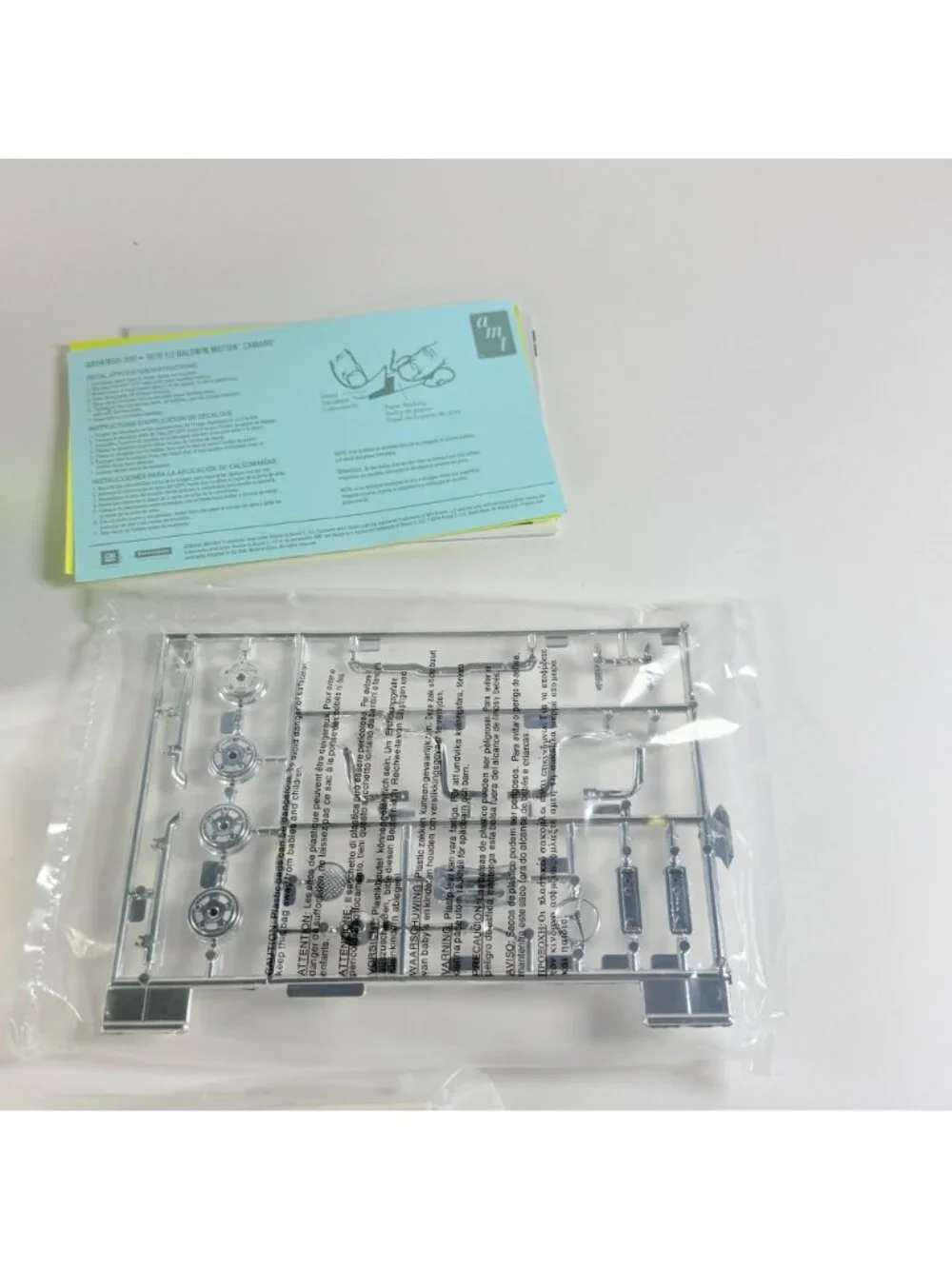 AMT 1970 1/2 Baldwin Motion Camaro 1:25 Model Kit 31252